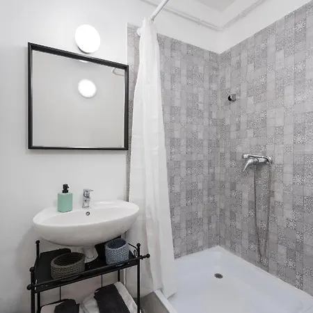 Bella Ciao Apartment *